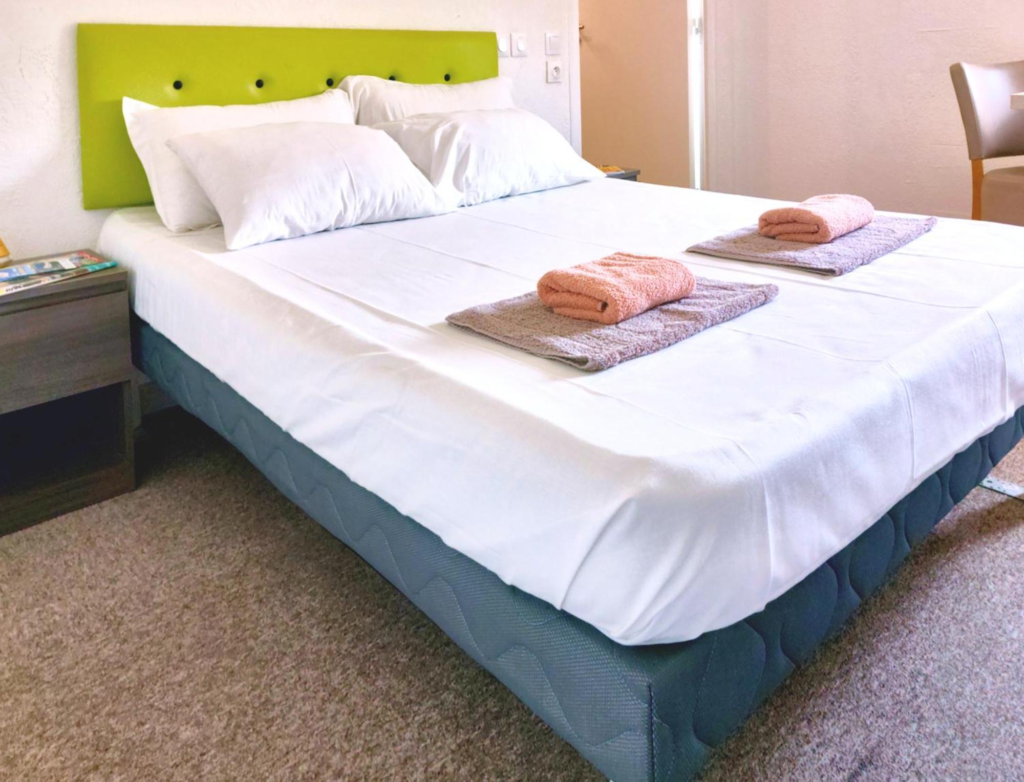 Hotel La Voile Bleue La Richardais Dış mekan fotoğraf