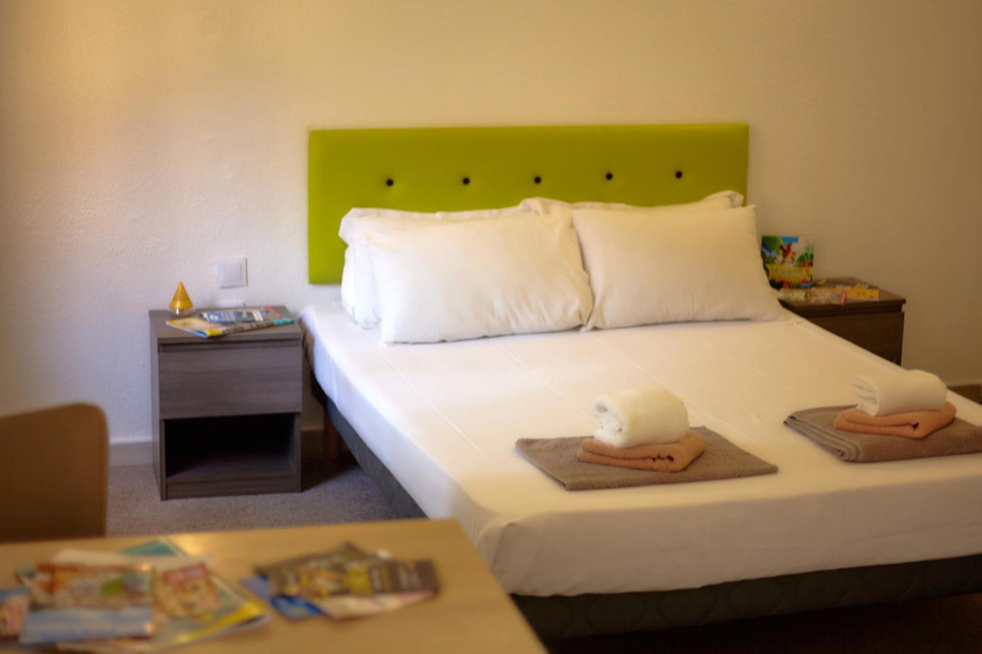 Hotel La Voile Bleue La Richardais Dış mekan fotoğraf